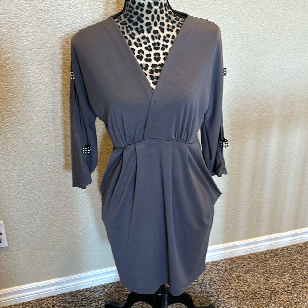 Women’s tunic top with rhinestone/ bling on open sleeves, size M